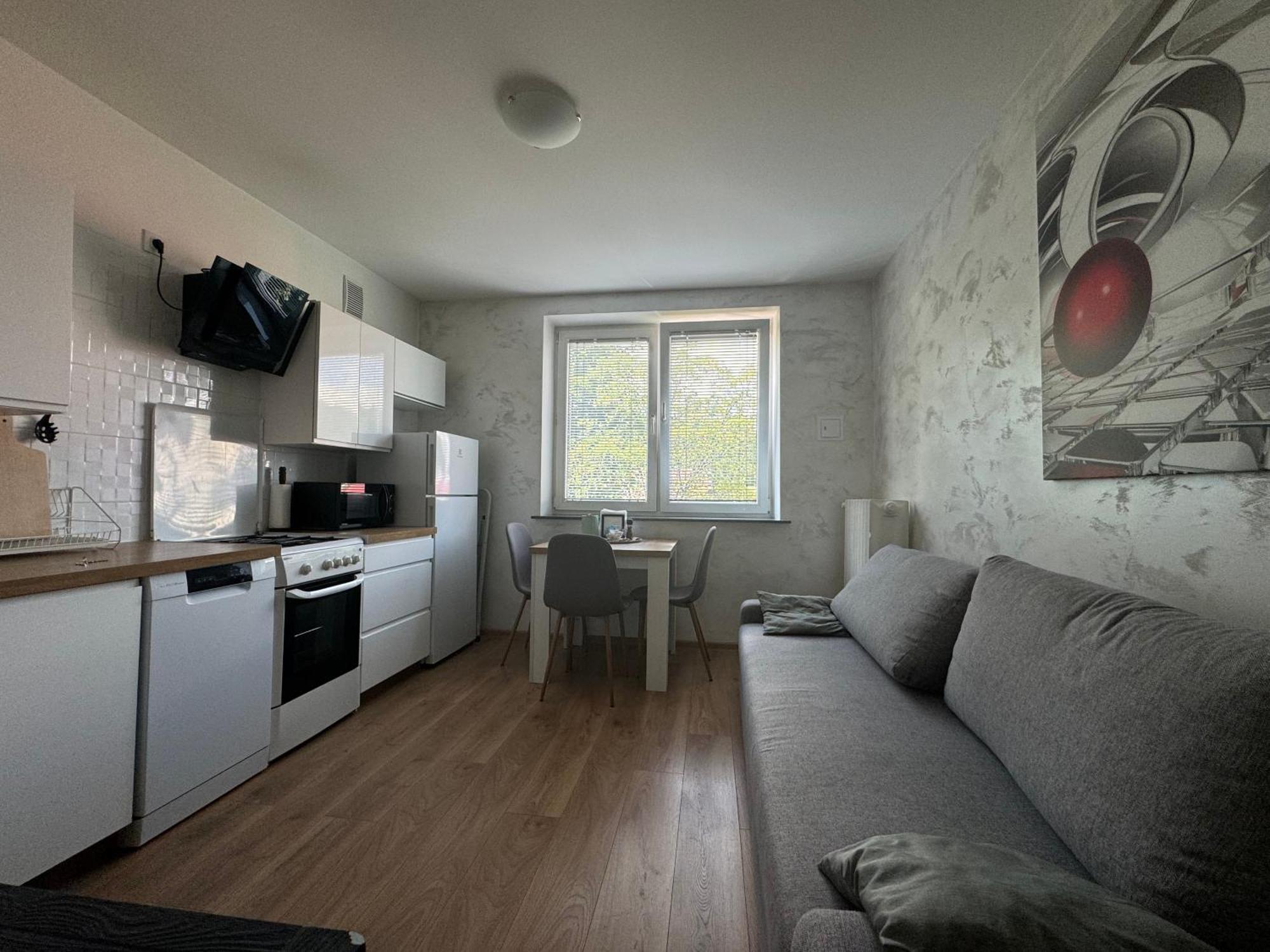 Kalwaryjska Spot Apartment In A Good Location Krasków Εξωτερικό φωτογραφία